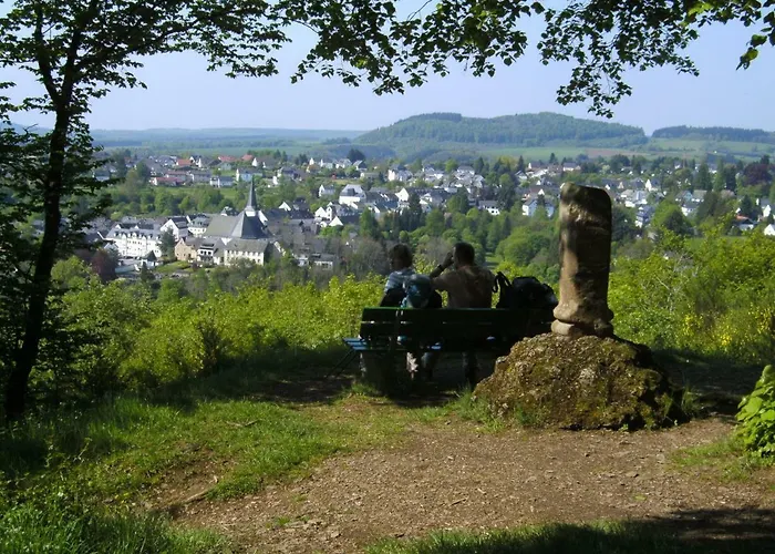 Kirschbaum * Eckfeld